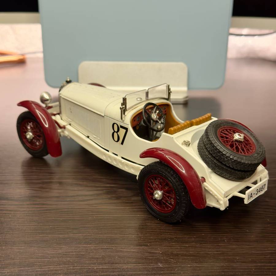 *No Reserve 1:18 Mercedes Benz SSK Model Car