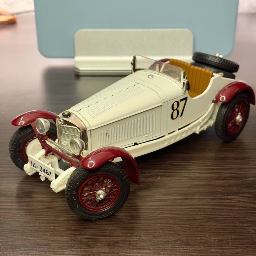 *No Reserve 1:18 Mercedes Benz SSK Model Car