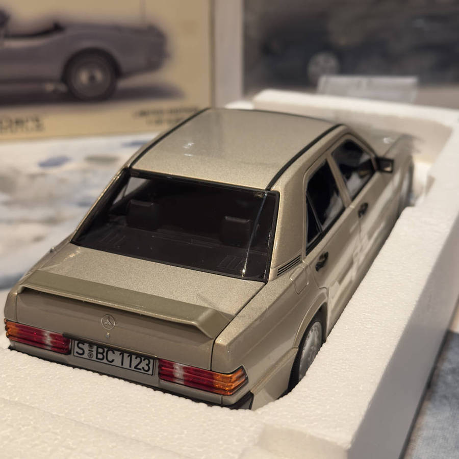 1:18 Scale Mercedes Benz 190 E 2.3-16 by Norev