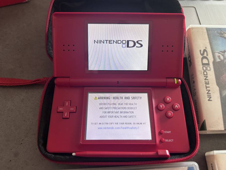 Nintendo DS - Bundle