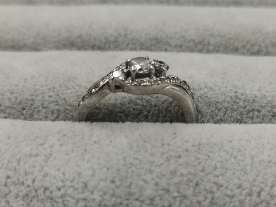 925Silver: Dazzling Ring - Multiple CZ - Size P