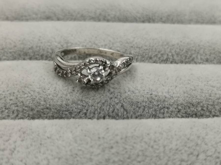 925Silver: Dazzling Ring - Multiple CZ - Size P