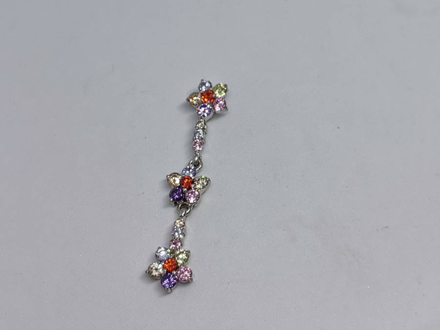 Silver Dangling Flower Pendant