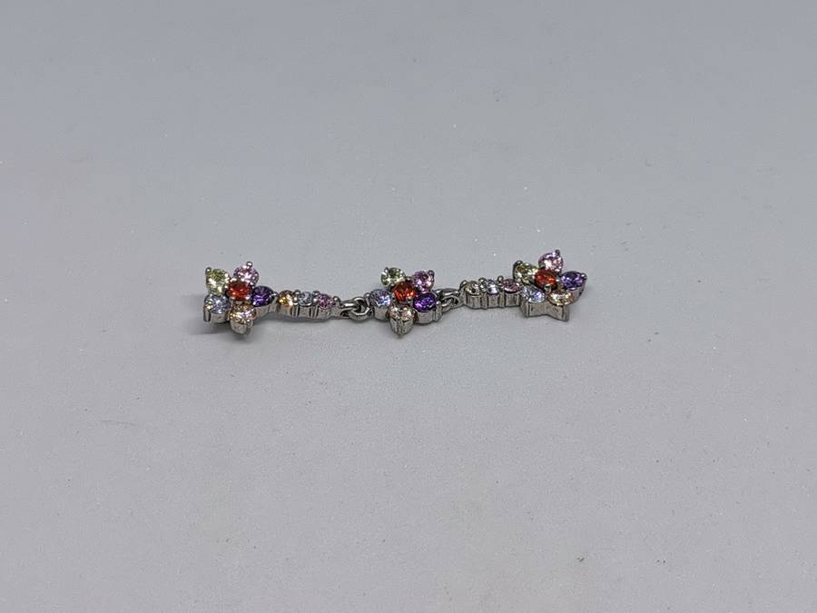 Silver Dangling Flower Pendant