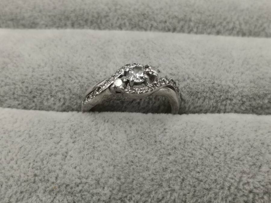 925Silver: Dazzling Ring - Multiple CZ - Size P