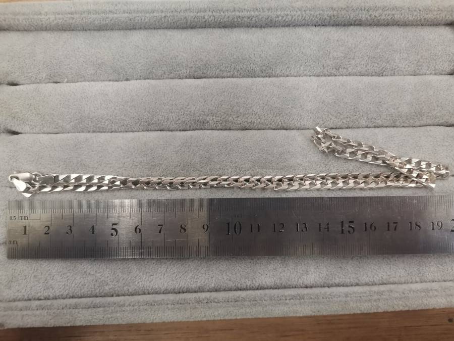 925Silver: Curb Chain - Length 57cm Width 5mm