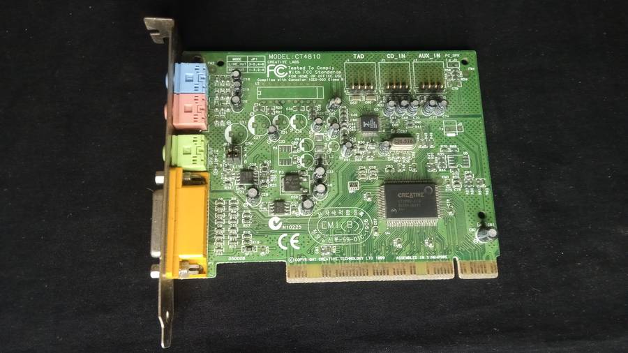 Intel Pentium 120MHz computer