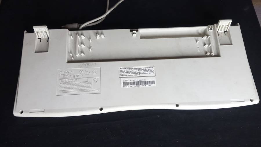 Mitsumi DIN-5 keyboard