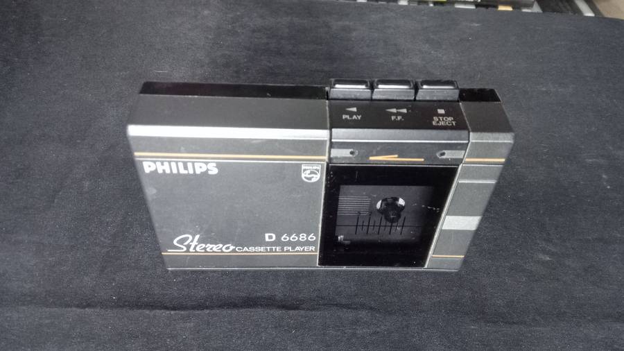 Bundle Lot 3 x faulty Walkmans