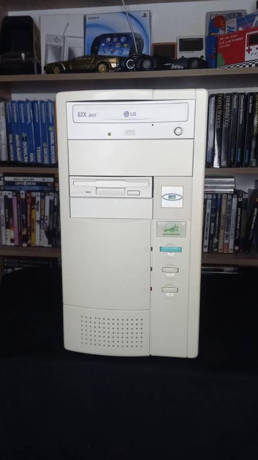 Intel Pentium P1 166MHz computer