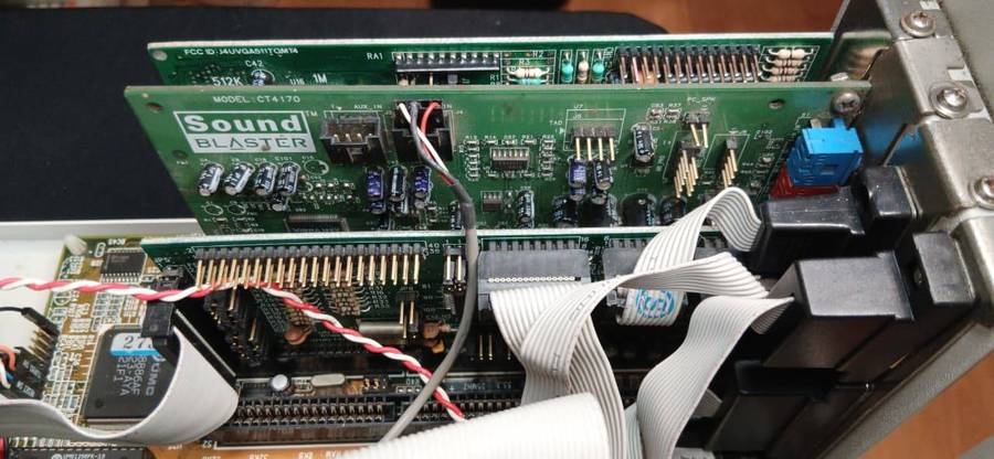 Cyrix CX 486 DX2-66 Computer with Sound Blaster