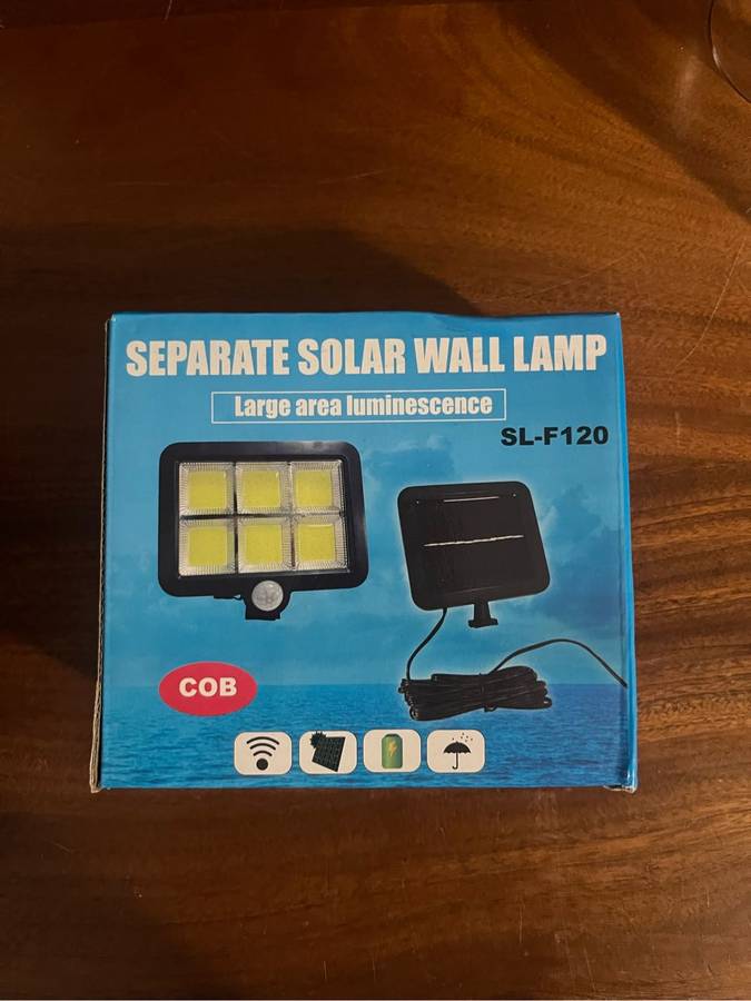 Solar wall lamp