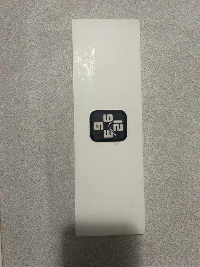 Apple Watch SE 40mm aluminium star light cover