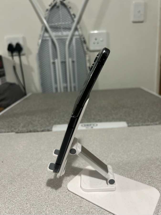 Samsung Galaxy Z Flip 4 5G 256GB Graphite