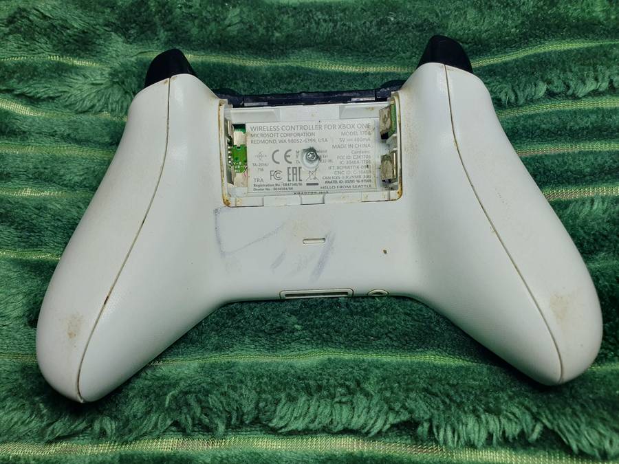 Xbox One Controller *Read Description*