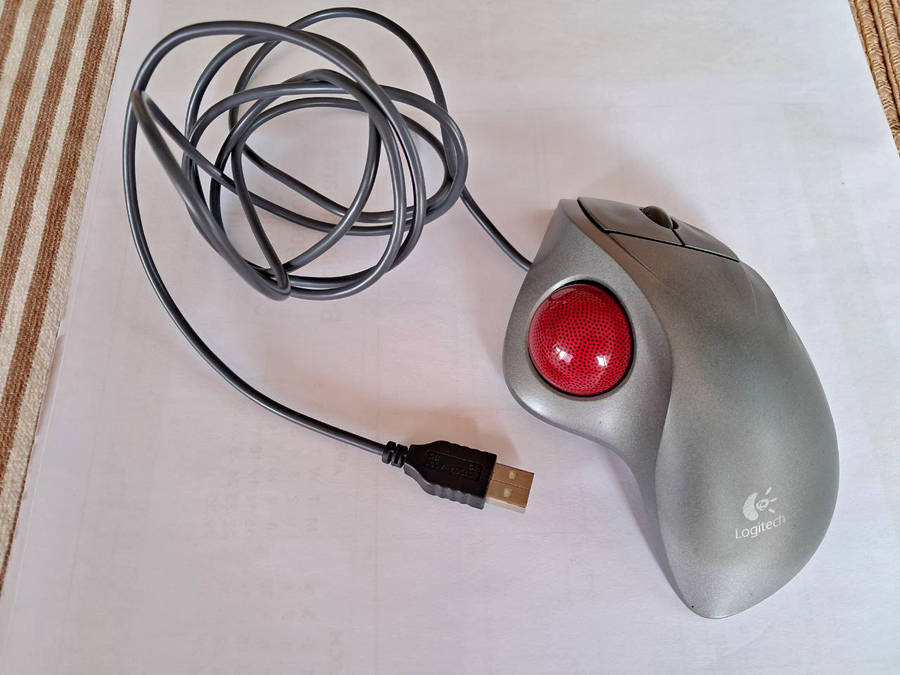 Logitech ergonomic mouse