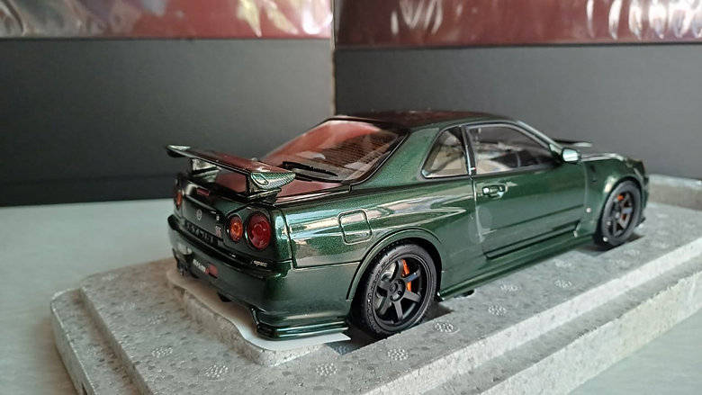 Nissan R34 Z Tune  Dark Green 661 by Motorhelix