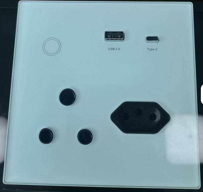 SA size Glass panel Plug 16A South African 4X4 Power Plug  USB+USB C charging Touch power button