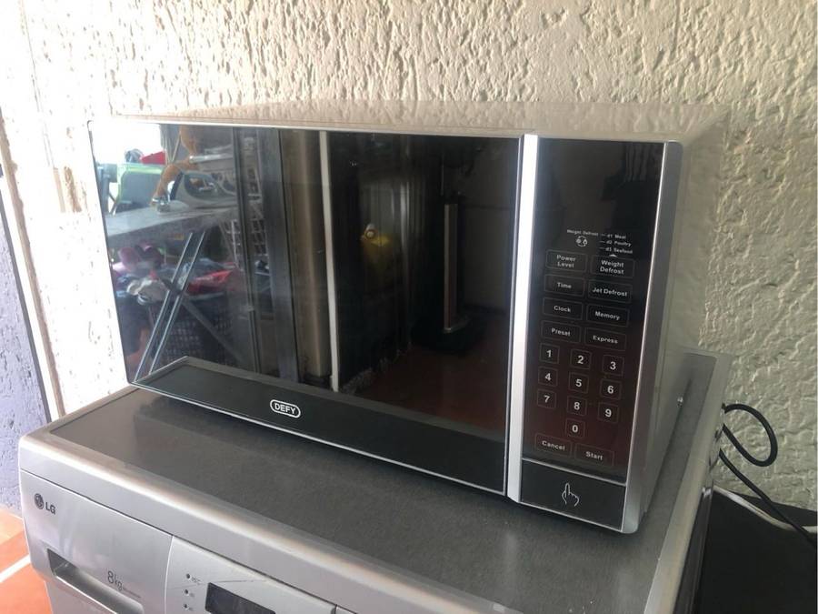 30lt Defy Mirror Glass Microwave