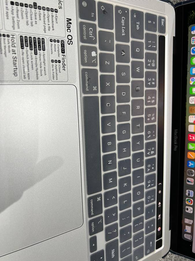MacBook Pro 13-inch 256gb M2