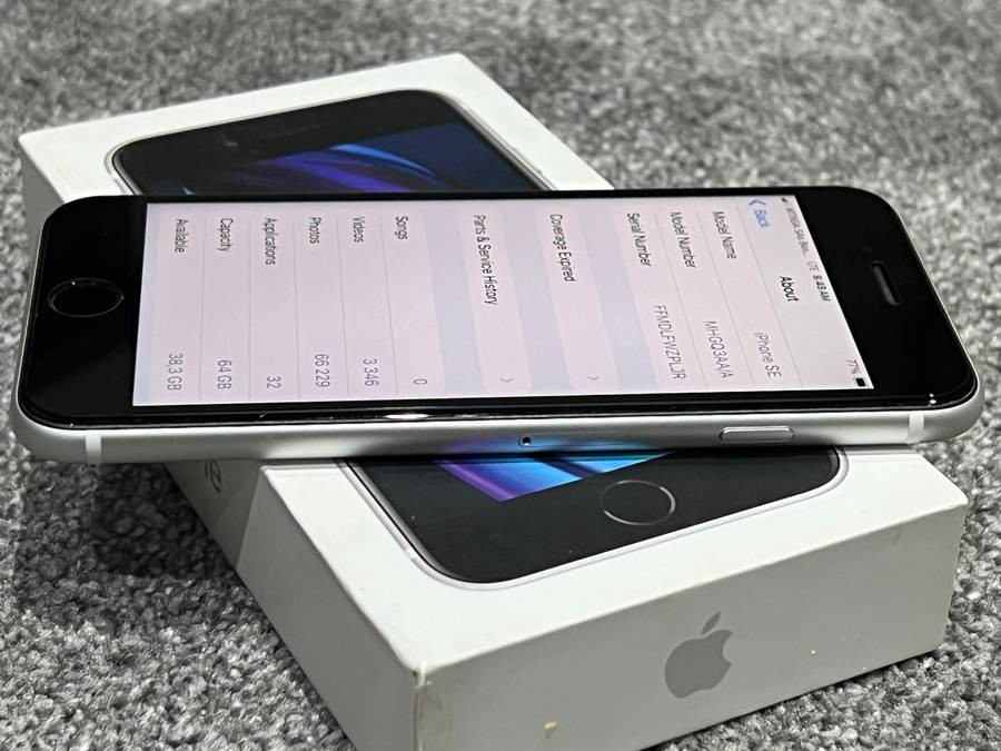 iPhone SE 2nd Gen 64gb