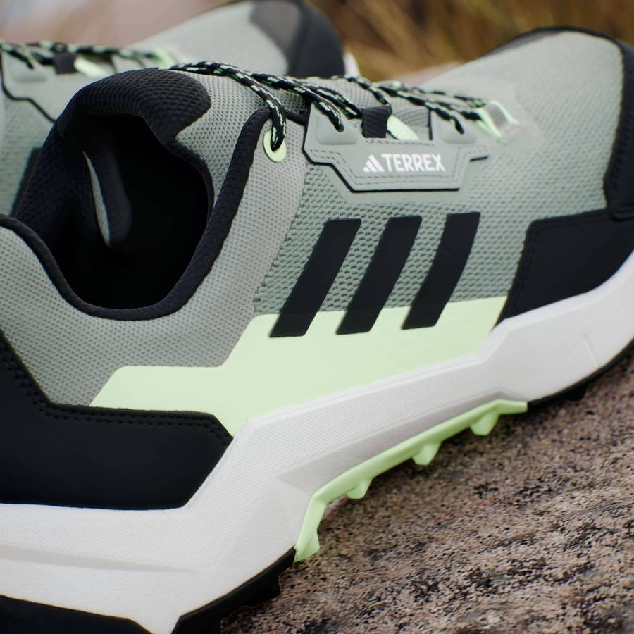 adidas TERREX Men`s AX4 Hiking IG5683