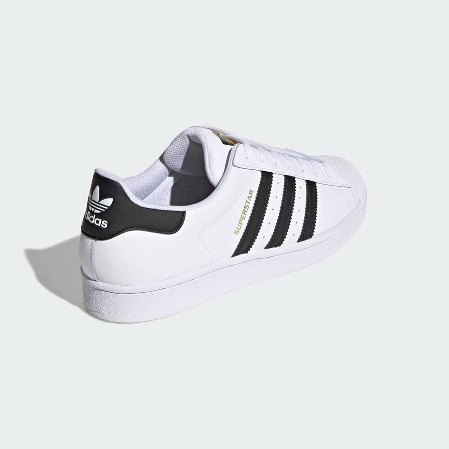 adidas Men`s SUPERSTAR EG4958