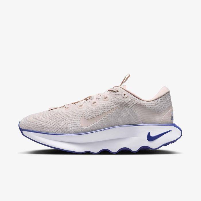 Nike Men`s Motiva Walking DV1237 103