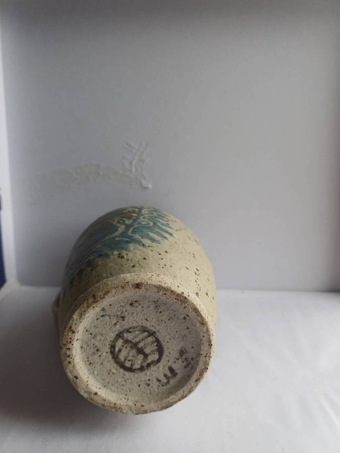Rorkes drift pottery jug