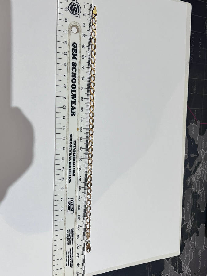 9 CT Gold Chain - 4g - 25 cm