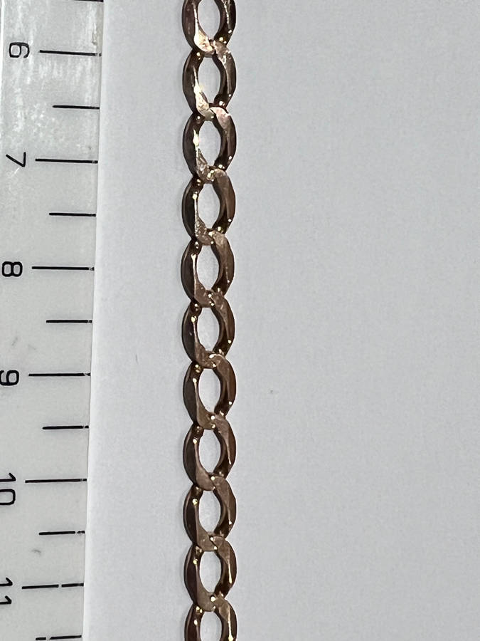 9 CT Gold Chain - 4g - 25 cm
