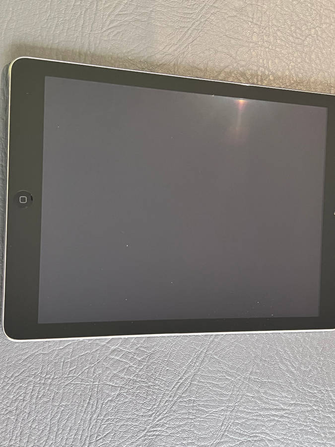 IPAD AIR 1 - 16GB - CELLULAR AND WI-FI