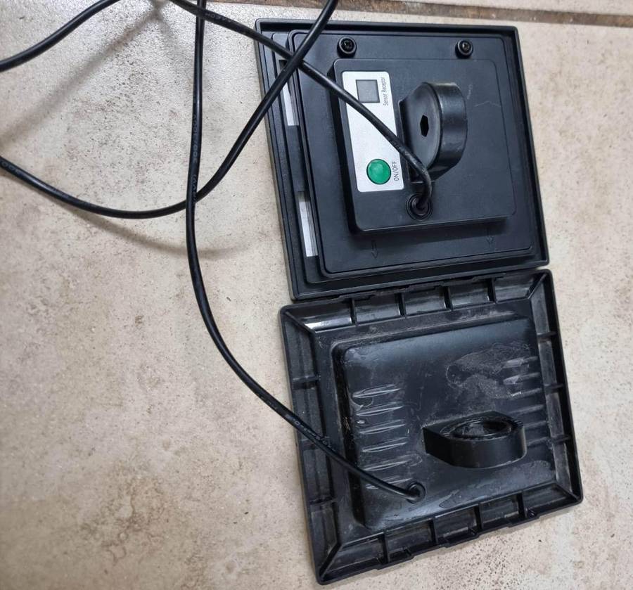 rechargeable led and solar light combo