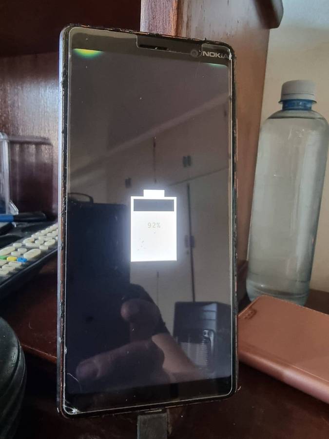 NOKIA 7 Plus 64GB Smartphone 4GB Ram Andriod 10*