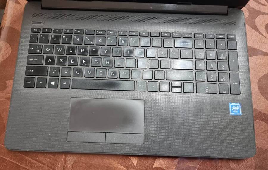 Super  bargain HP Intel Celeron N4000  500GB  hhd 8gb ram 64bit Windows 10