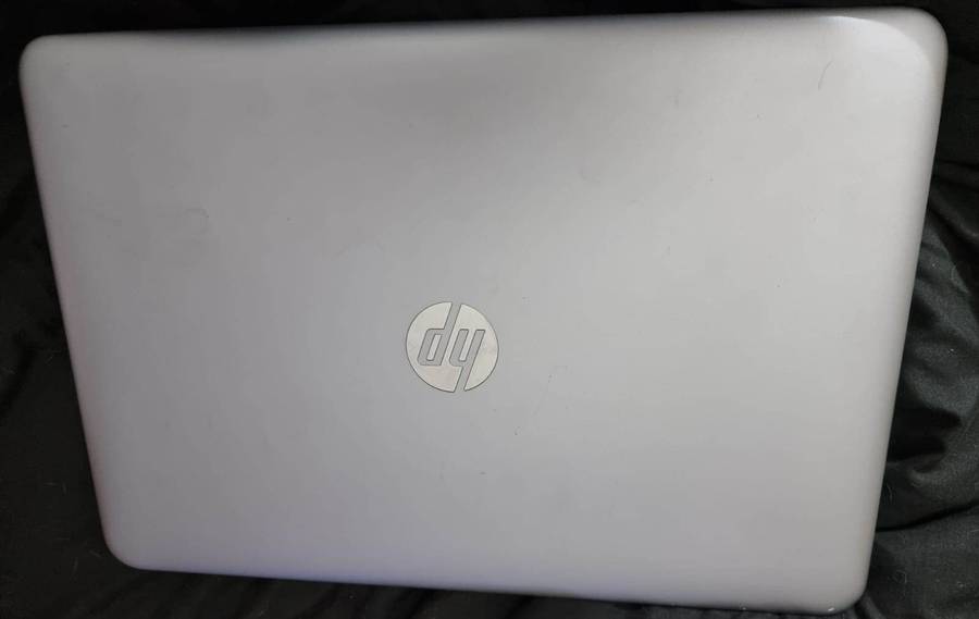 HP Proboo 450 04 1TB hhd 8gb ram 64bit Windows 10