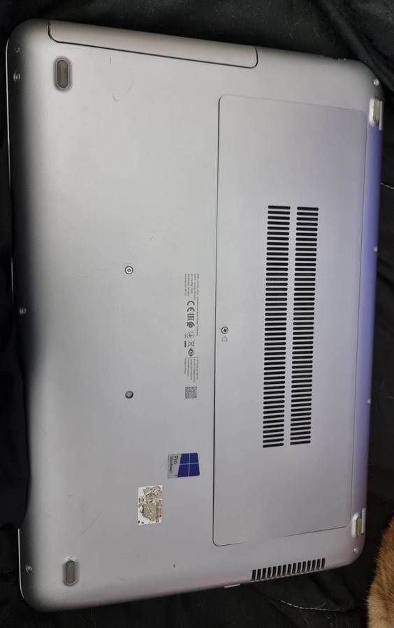 HP Proboo 450 04 1TB hhd 8gb ram 64bit Windows 10