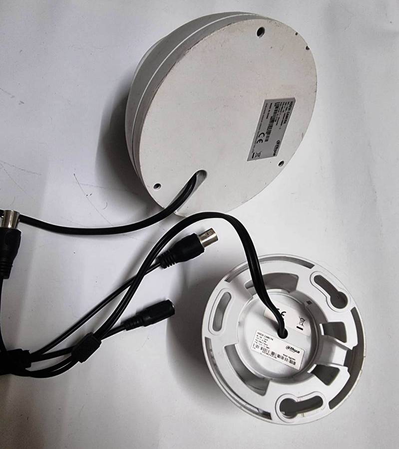 high performance dahua  cctv cameras 2 for one bid