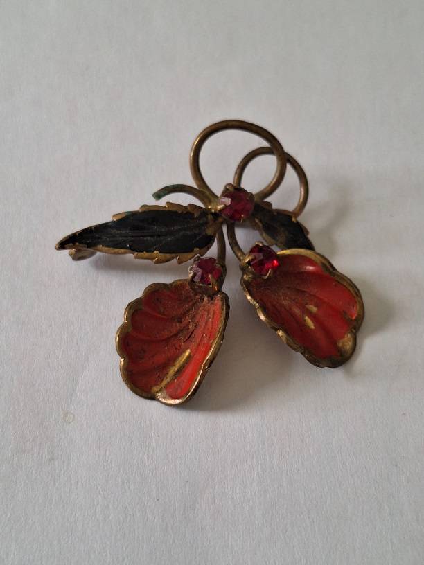 Vintage brass painted brooch