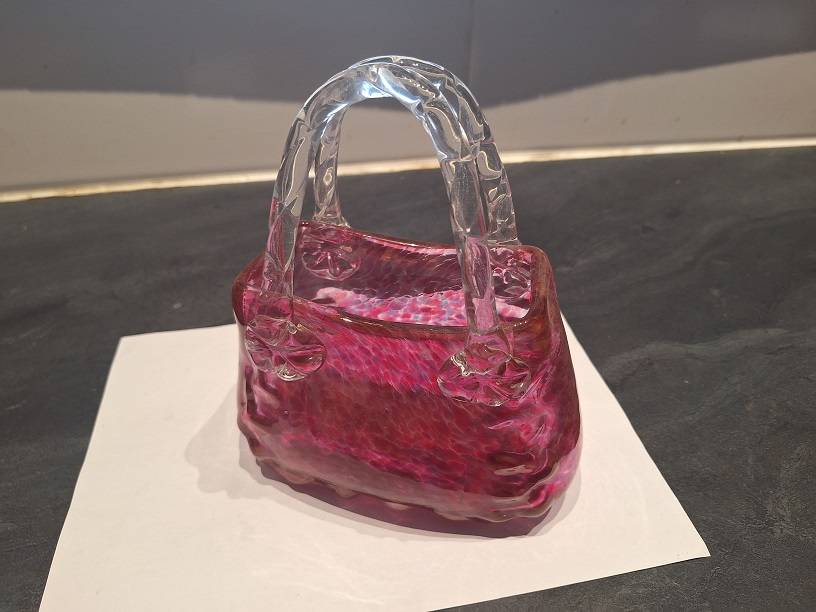 Stunning glass basket decor