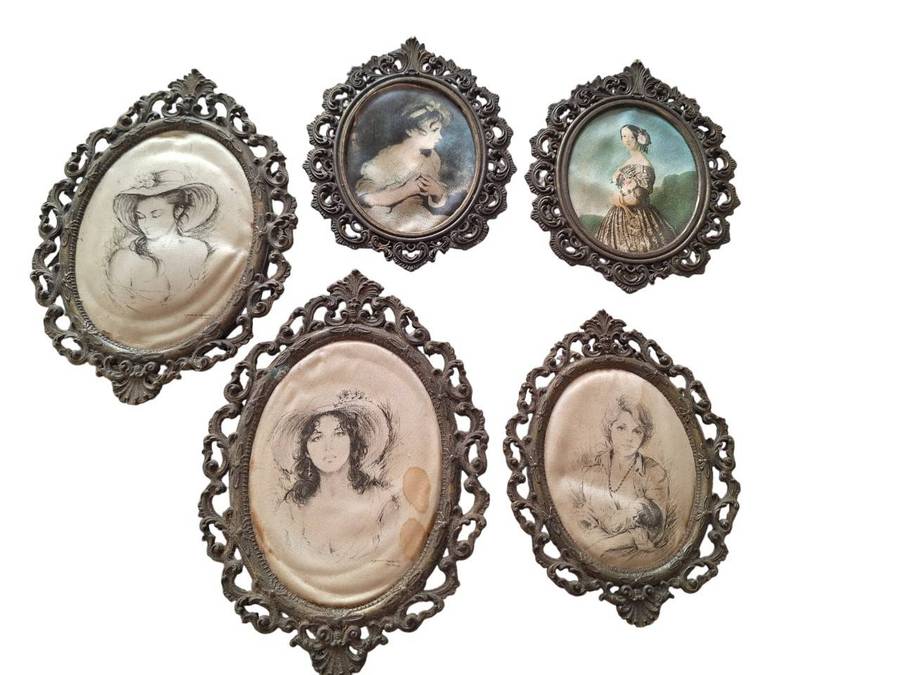 Vintage brass frames from Italy