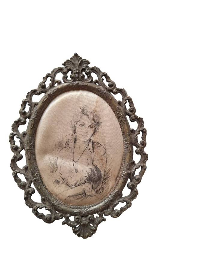 Vintage brass frames from Italy