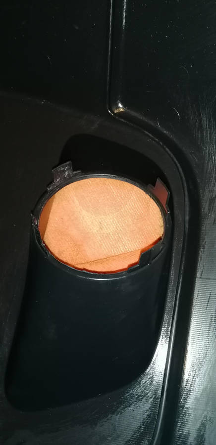 Nissan NP200 base fog light adapter