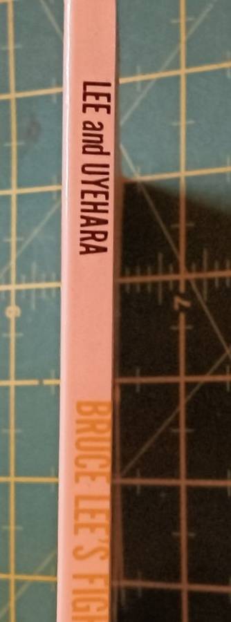 Bruce Lee's Fighting Method - Bruce Lee & M. Uyehara - Softcover - 126 pages