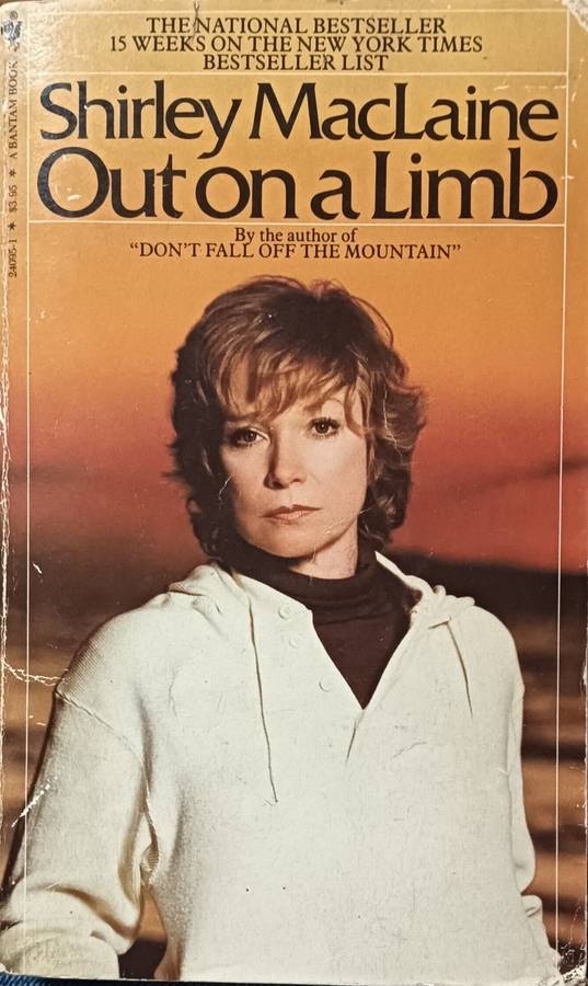 Out on a Limb - Shirley MacLaine - Softcover - 367 pages