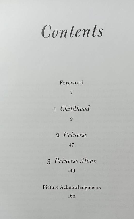 Diana, Princess of Wales 1961-97 - A Tribute in Photographs - Hardcover - 160 pages