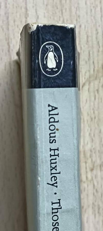 Those Barren Leaves - Aldous Huxley - Softcover - 320 pages - A Penguin Classic