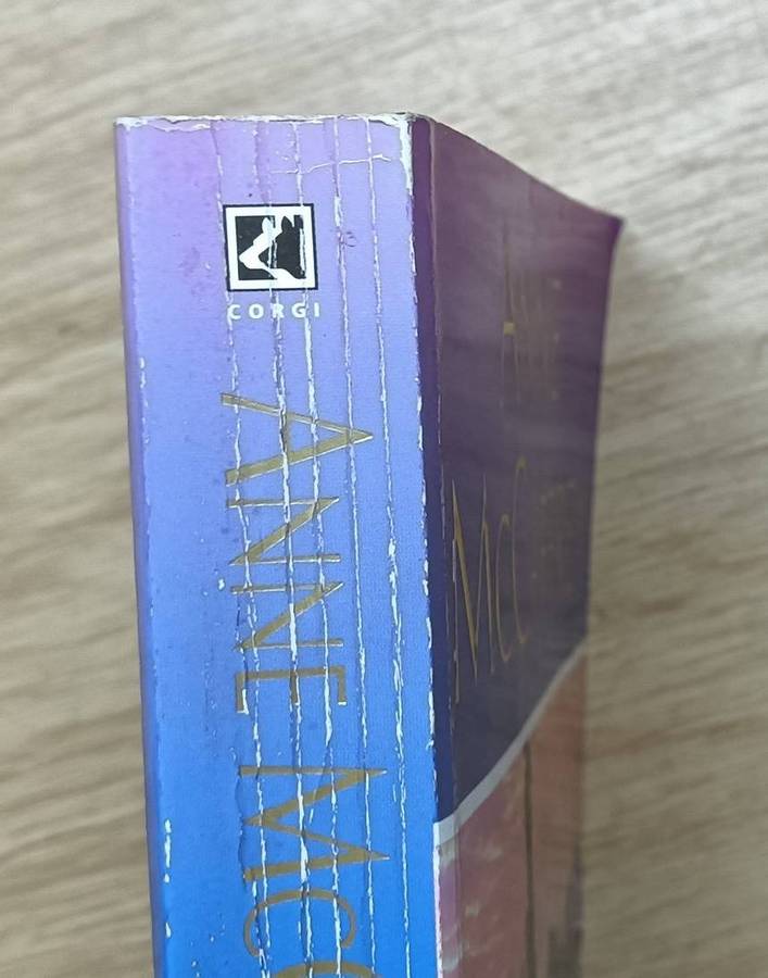 Freedom's Landing - Anne McCaffrey - Softcover - 383 pages