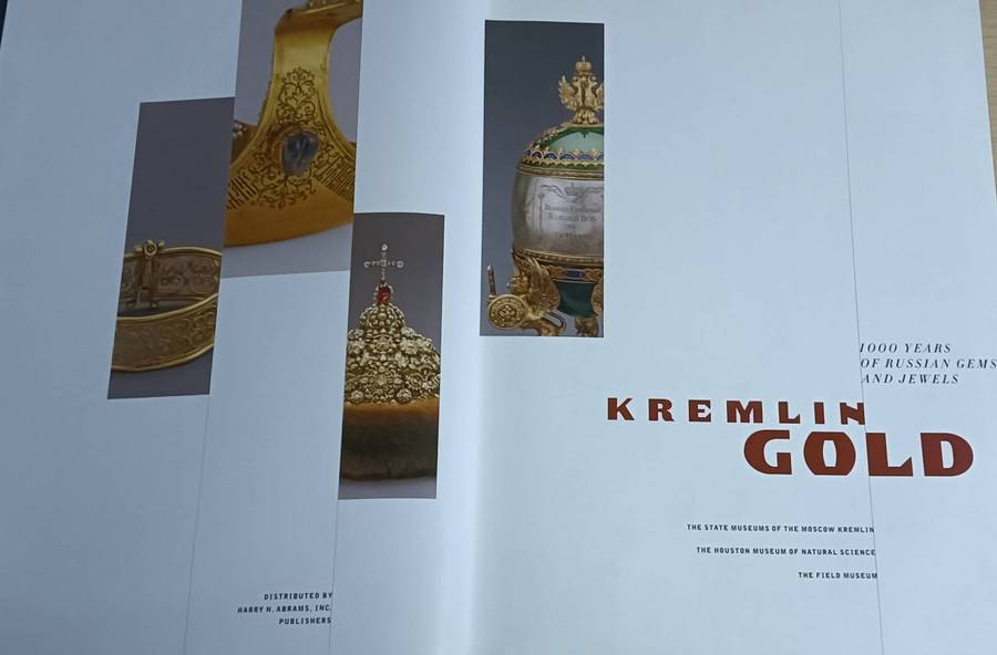 1000 Years of Russian Gems and Jewelry - Hardcover - 206 pages