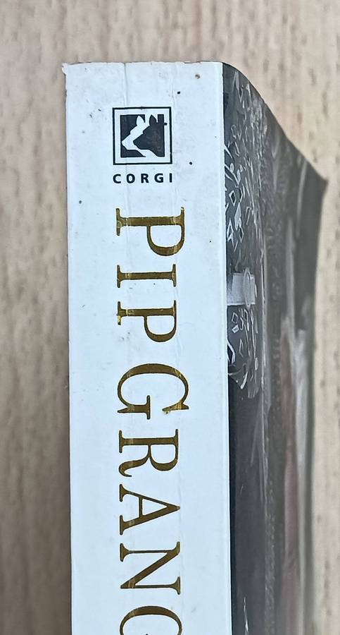 Not All Tarts are Apples - Pip Granger - Softcover - 330 pages